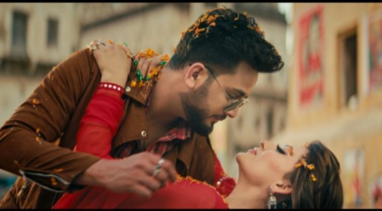 Urvashi Rautela and Elvish Yadav's 'Hum To Deewane': Song Releases A Love Song to Remember Forever
