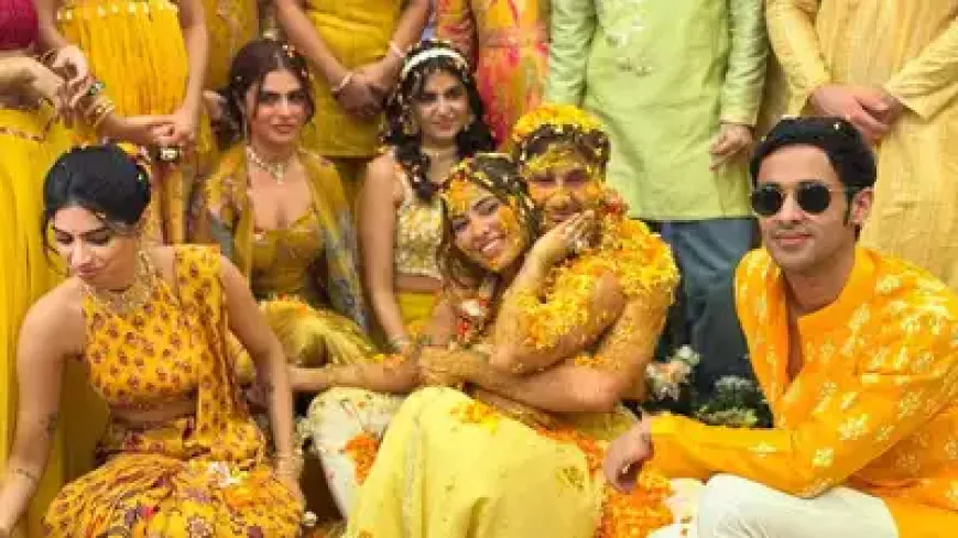 Anurag Kashyap shared a picture of his daughter's haldi; Two-star kids were also in the photo